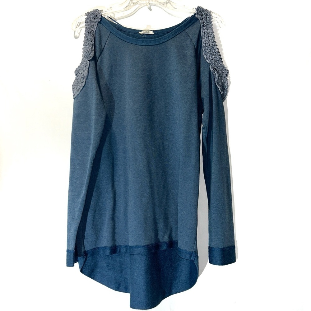 ODDY Cold Shoulder Blue Top Women’s Small